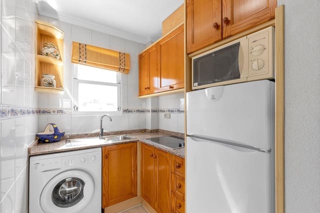 2 chambre Bungalow à vendre à Aguas Nuevas, Torrevieja avec piscine - 127 000 € (Ref: 9685921)