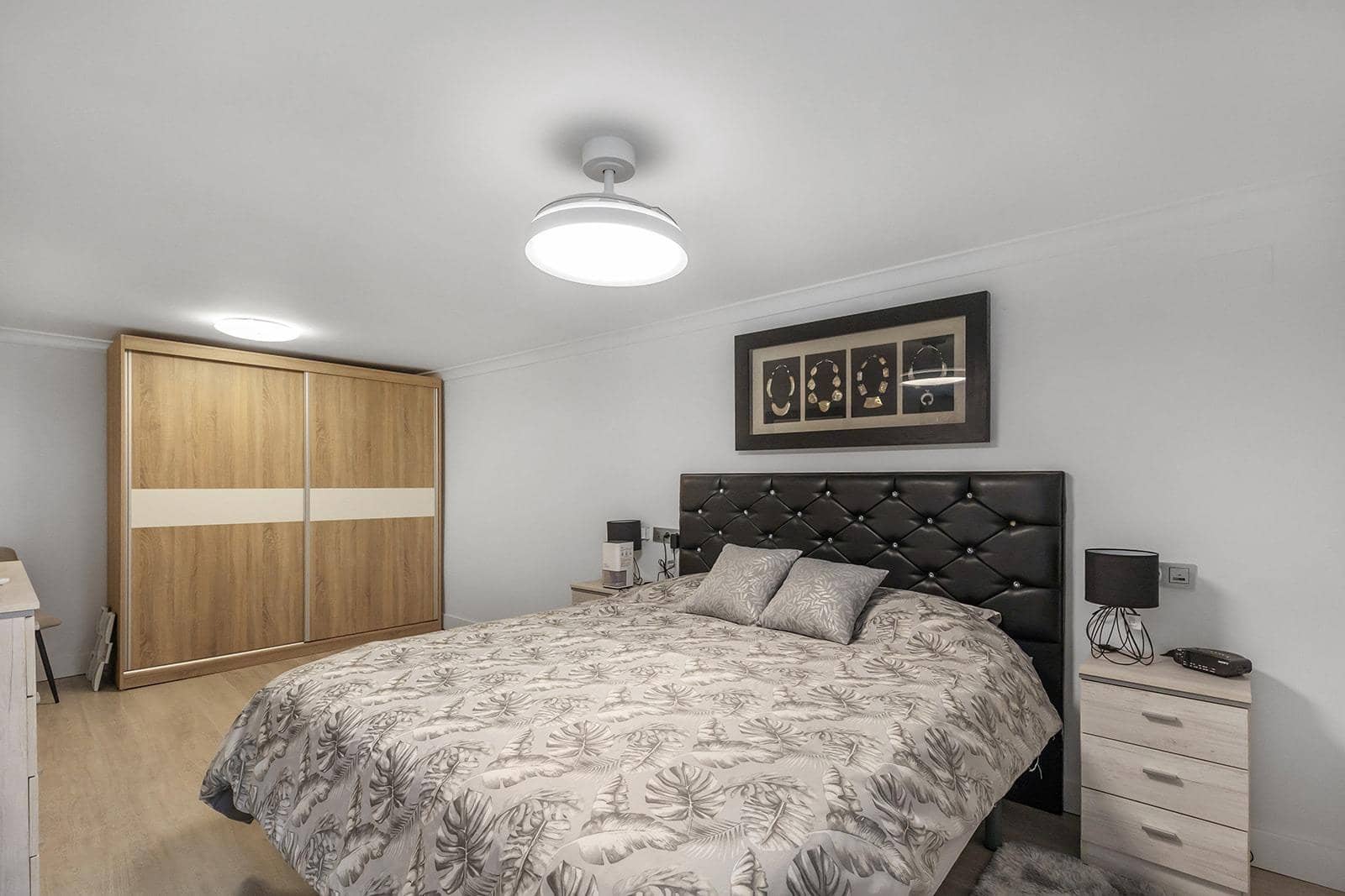 4 chambre Villa/Maison à vendre à Guardamar del Segura avec piscine garage - 285 000 € (Ref: 9689950)