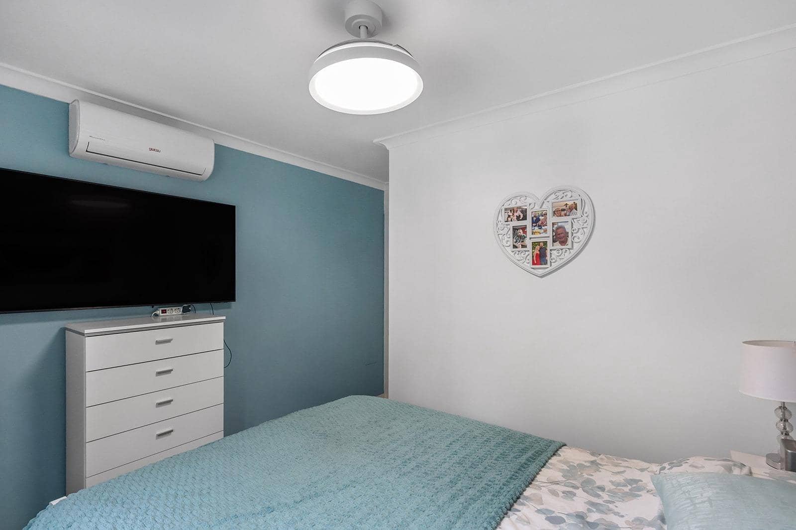 4 chambre Villa/Maison à vendre à Guardamar del Segura avec piscine garage - 285 000 € (Ref: 9689950)