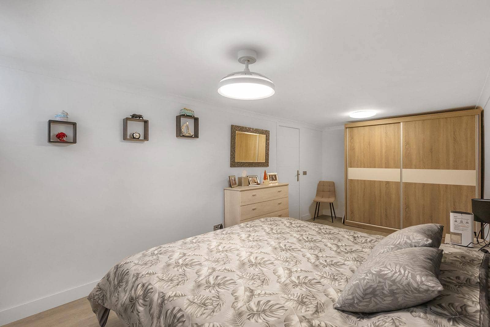 4 chambre Villa/Maison à vendre à Guardamar del Segura avec piscine garage - 285 000 € (Ref: 9689950)