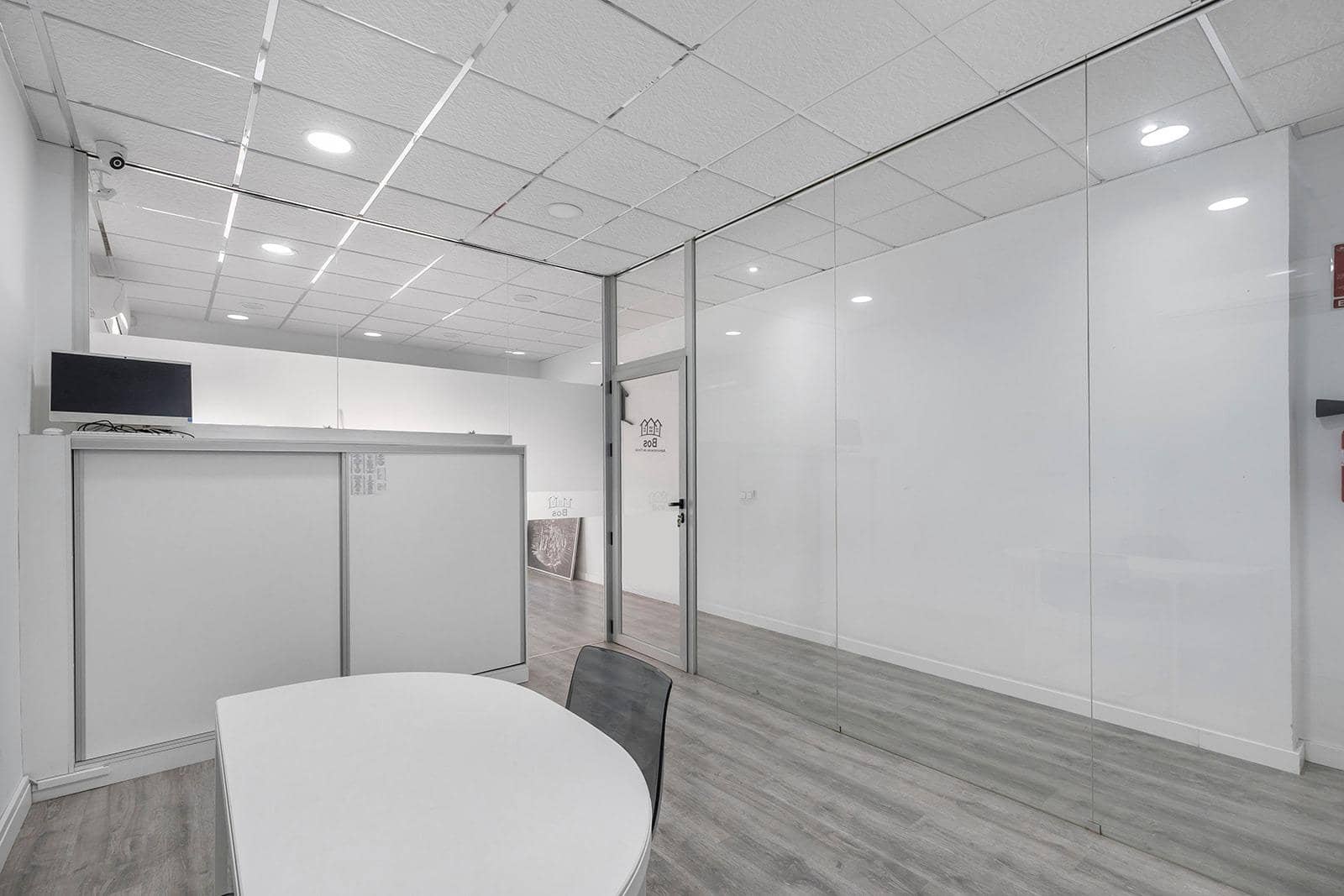 3 quarto Comercial para venda em Torrevieja - 127 260 € (Ref: 9710952)