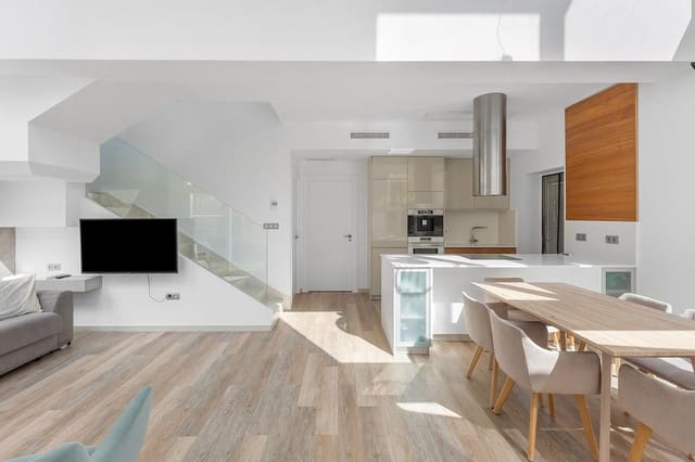 3 slaapkamer Villa te koop in Pueblo Bravo, Rojales met zwembad - € 470.000 (Ref: 9741447)