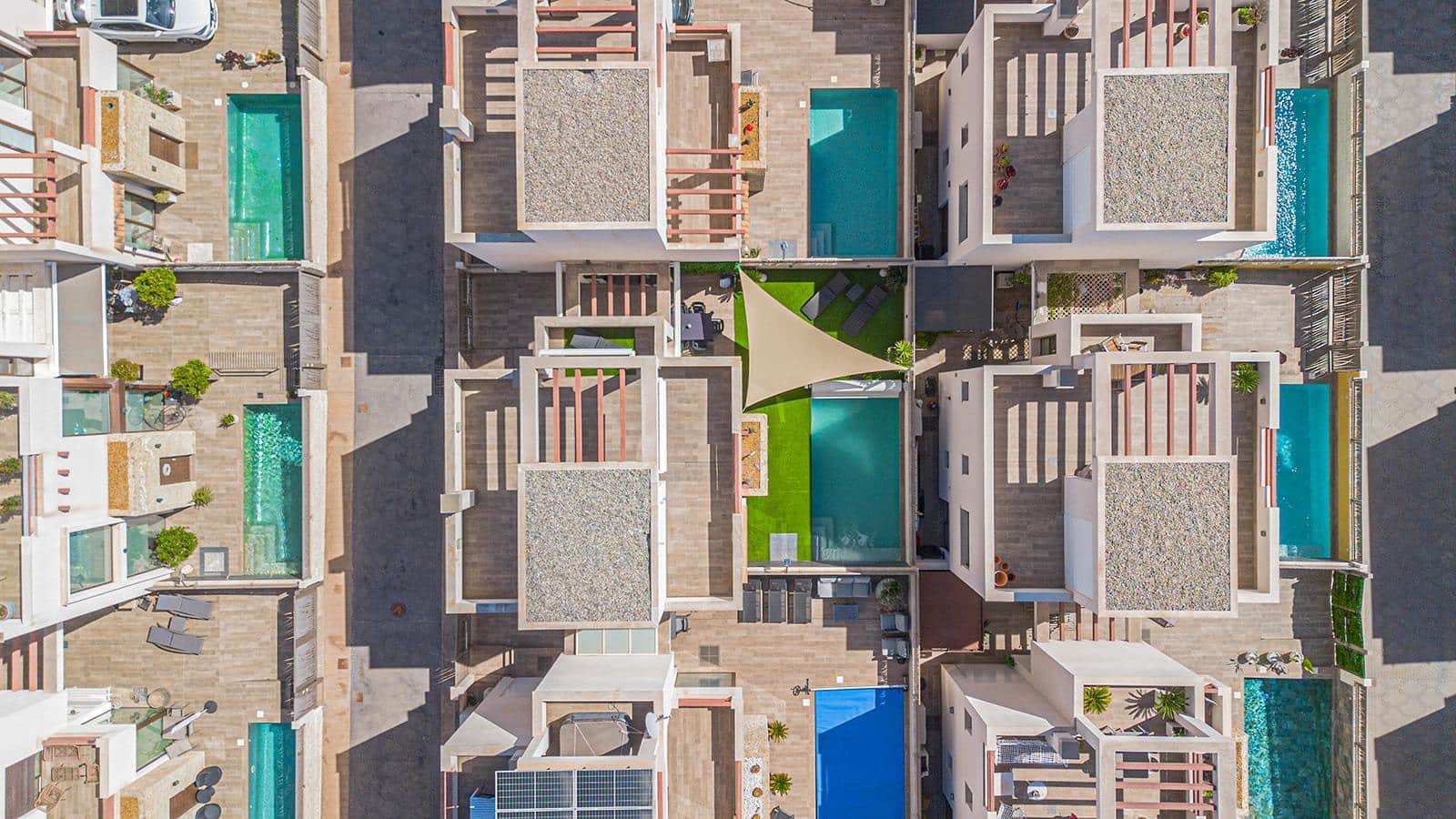 3 slaapkamer Villa te koop in Pueblo Bravo met zwembad - € 470.000 (Ref: 9741447)