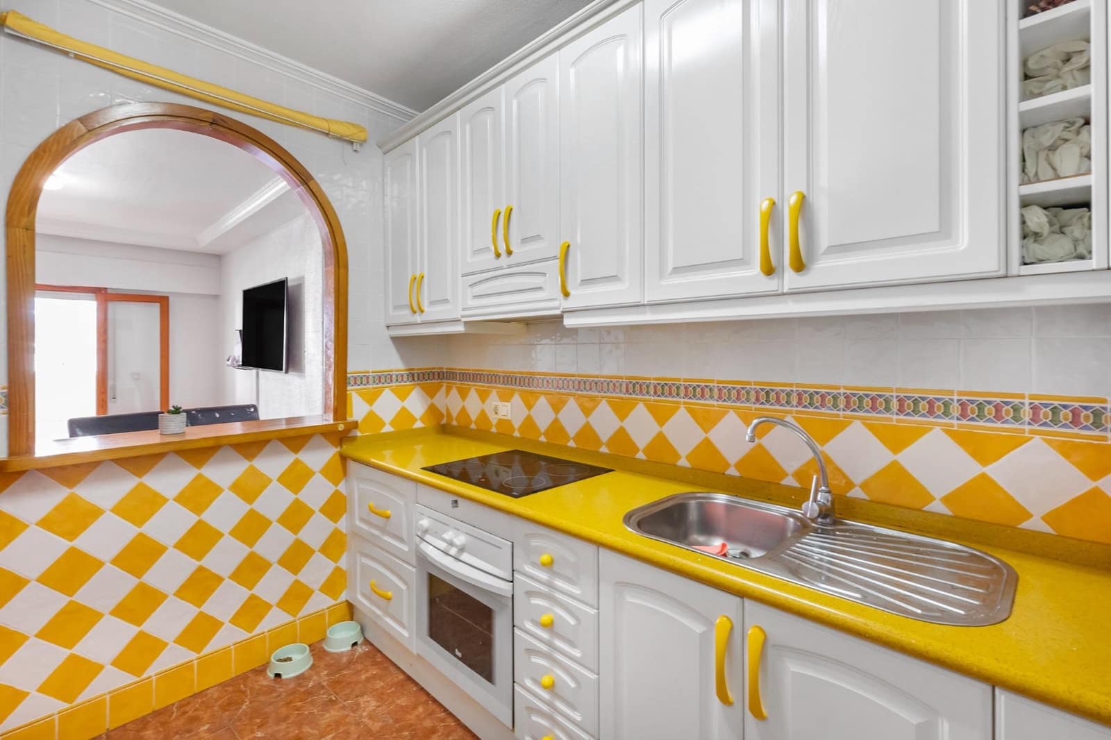 3 chambre Penthouse à vendre à Torrevieja - 187 000 € (Ref: 9772607)