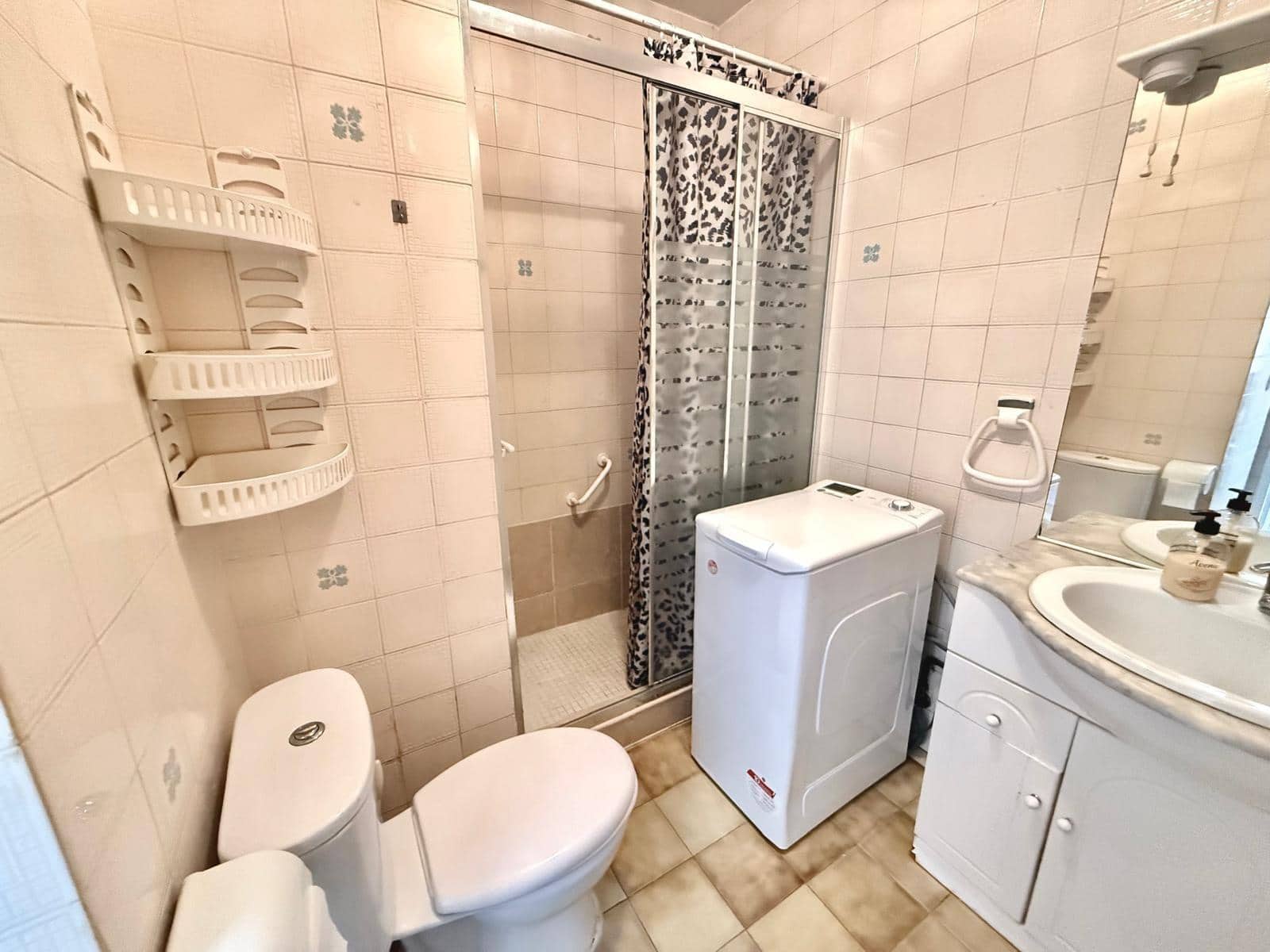 1 camera da letto Bungalow in vendita in Torrevieja con piscina - 84.900 € (Rif: 9788086)