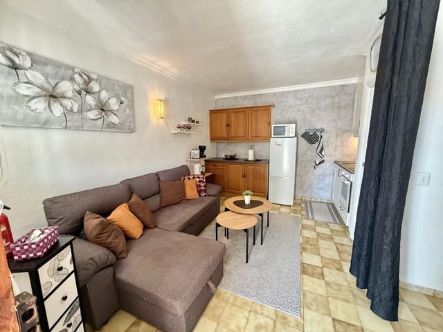 1 sypialnia Bungalow na sprzedaż w El Chaparral, Torrevieja z basenem - 84 900 € (Ref: 9788086)