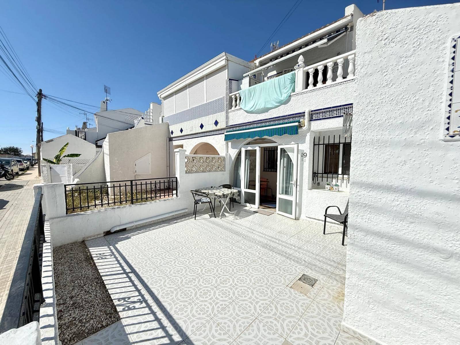 1 camera da letto Bungalow in vendita in Torrevieja con piscina - 84.900 € (Rif: 9788086)