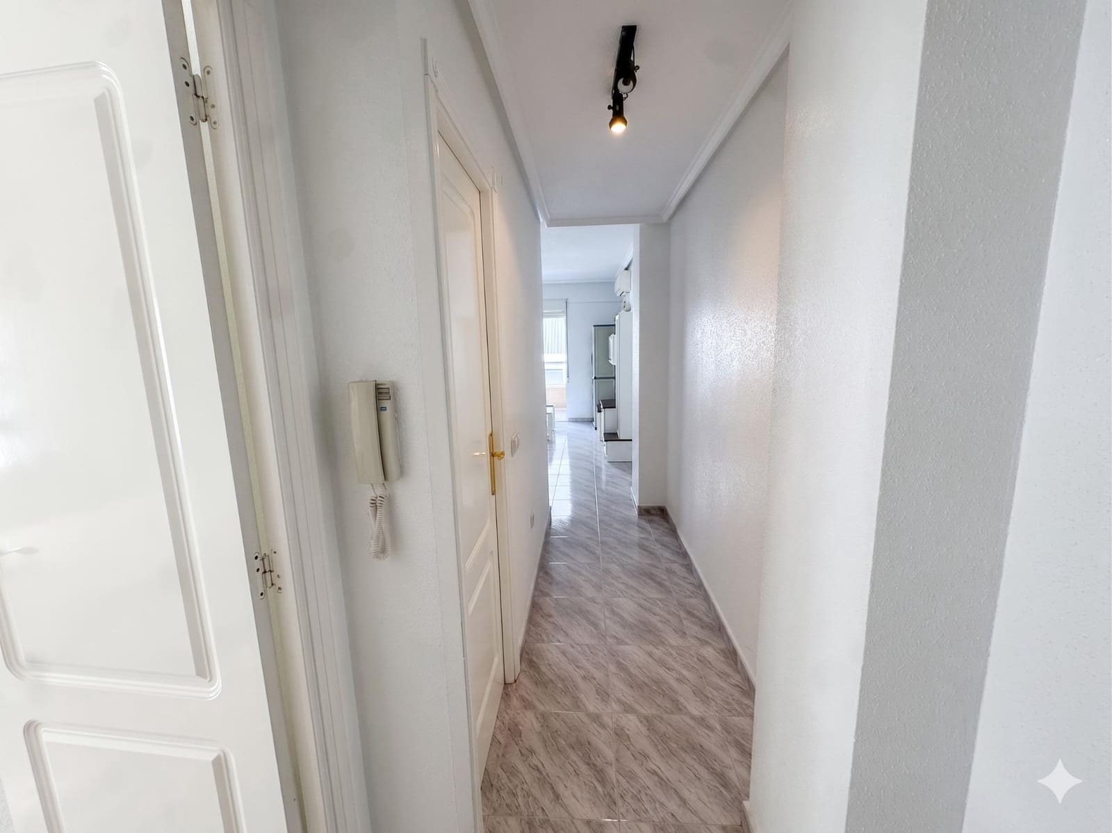 2 camera da letto Appartamento in vendita in Torrevieja - 139.900 € (Rif: 9790066)