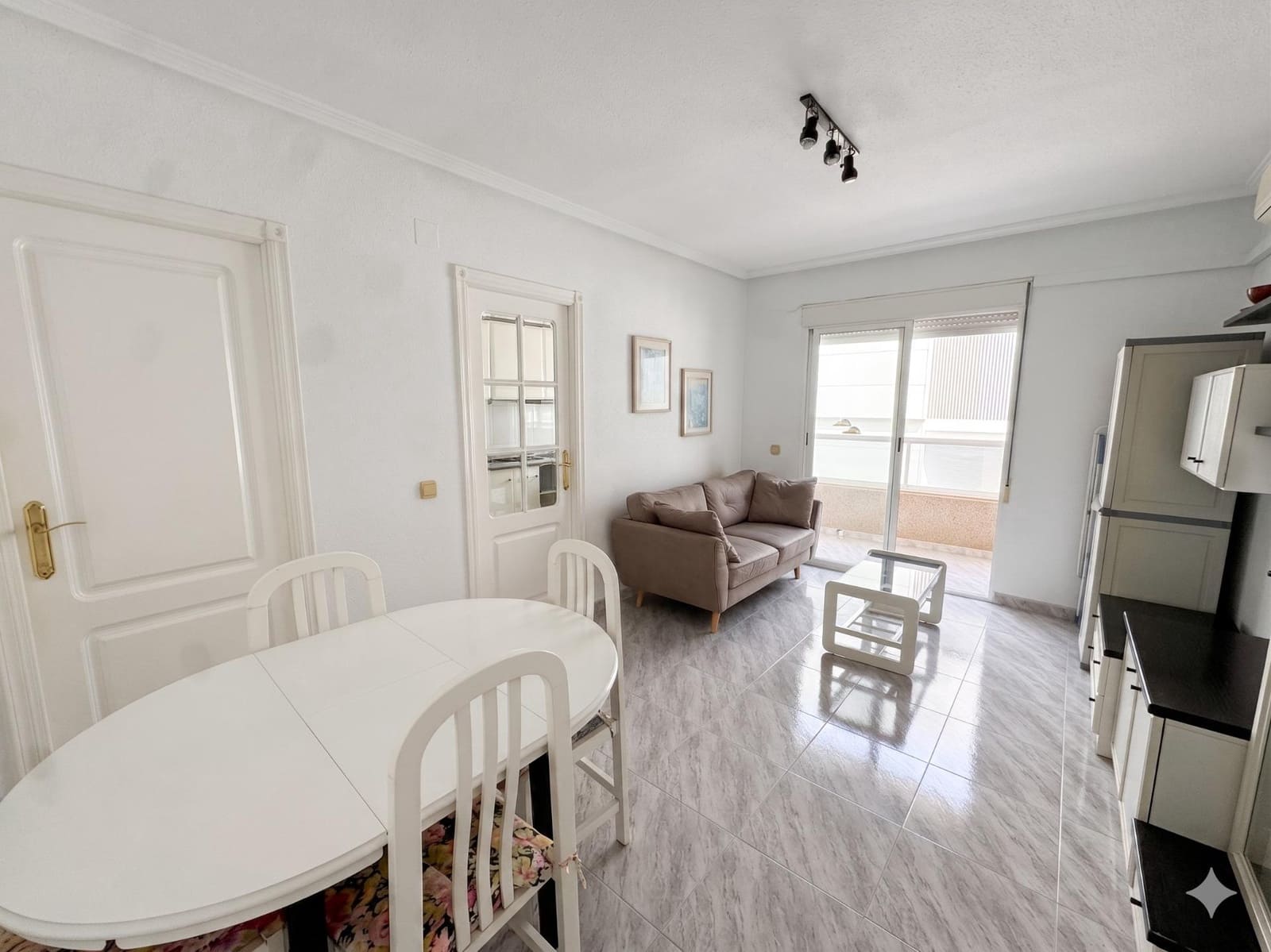 2 camera da letto Appartamento in vendita in Torrevieja - 139.900 € (Rif: 9790066)
