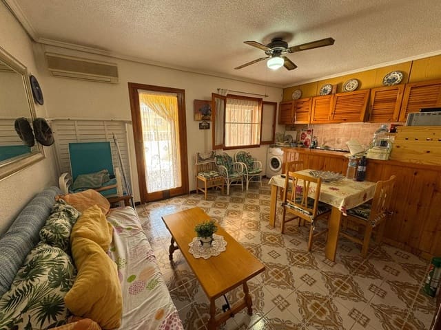 3 bedroom Bungalow for sale in Playa de los Náufragos, Torrevieja - € 149,900 (Ref: 9811026)