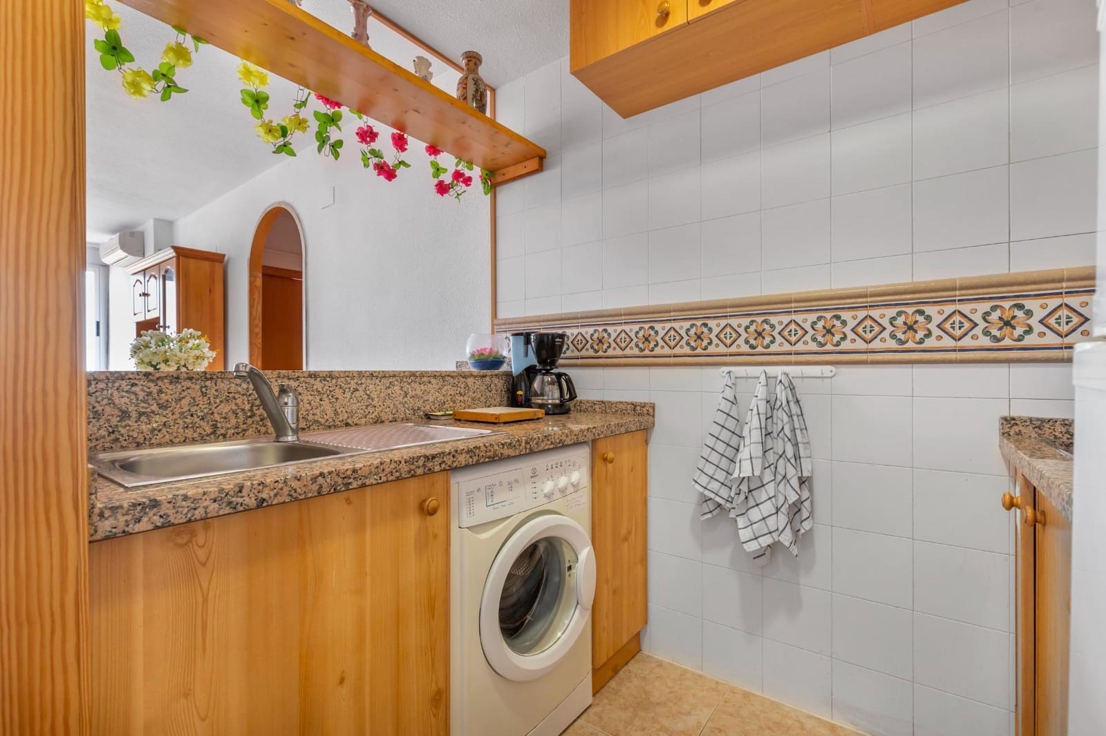 1 soverom Leilighet til salgs i Torrevieja med svømmebasseng - € 125 000 (Ref: 9821872)
