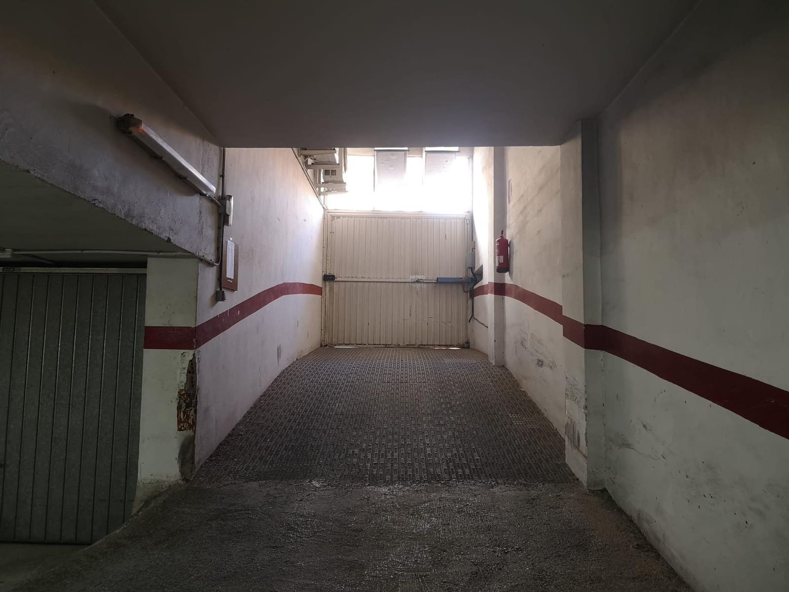 Garage til salg i Torrevieja - € 9.900 (Ref: 9850807)