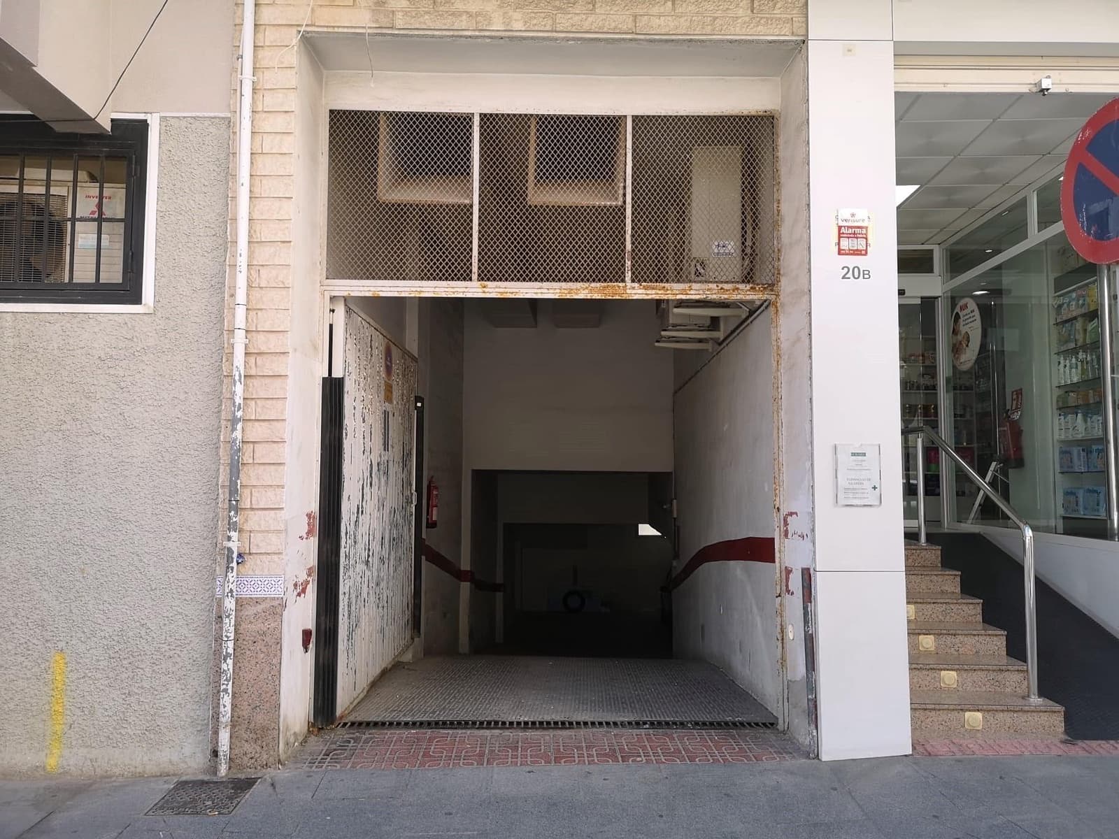 Garage til salg i Torrevieja - € 9.900 (Ref: 9850807)