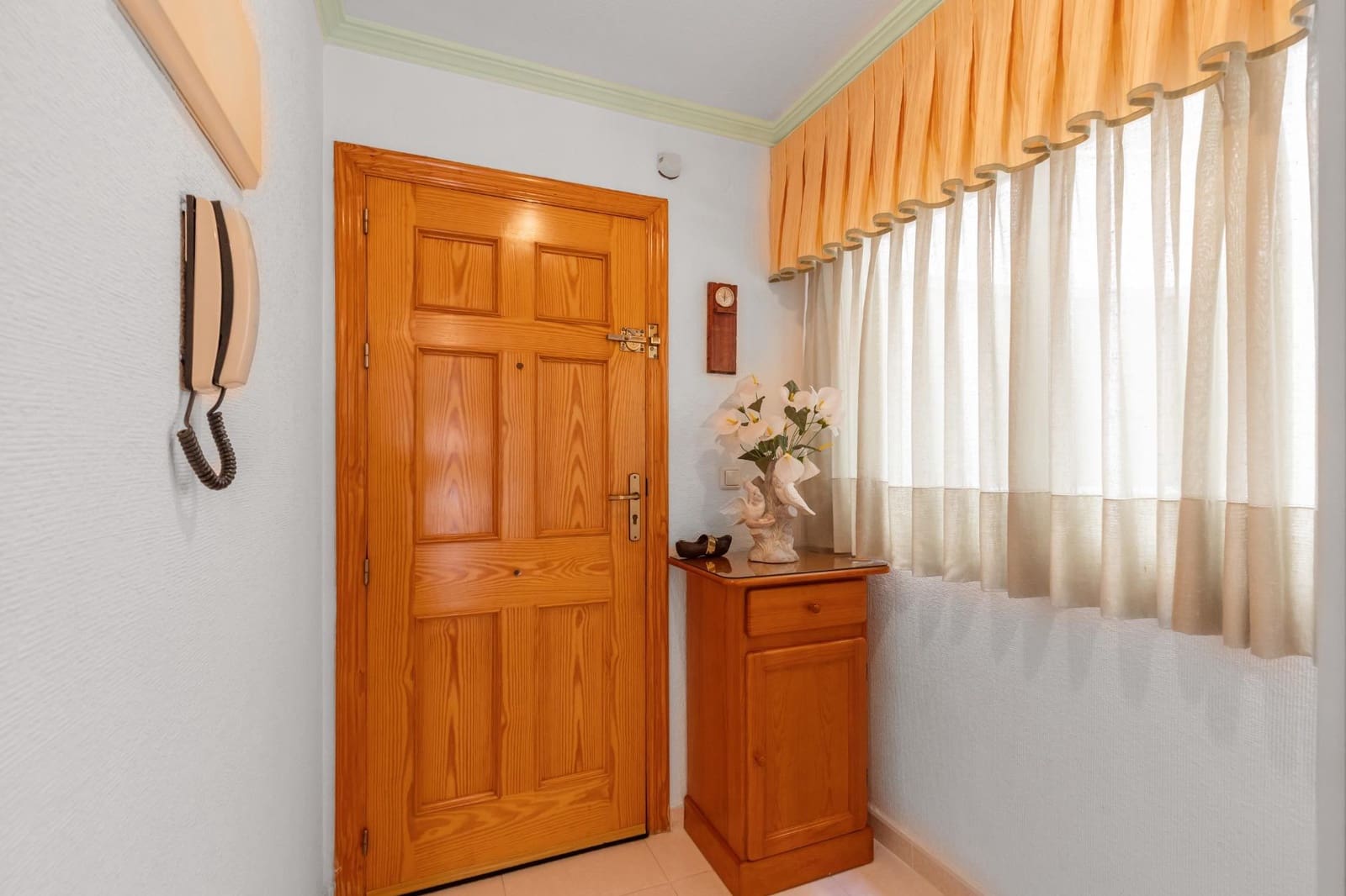 1 slaapkamer Flat te koop in Torrevieja - € 124.900 (Ref: 9859003)