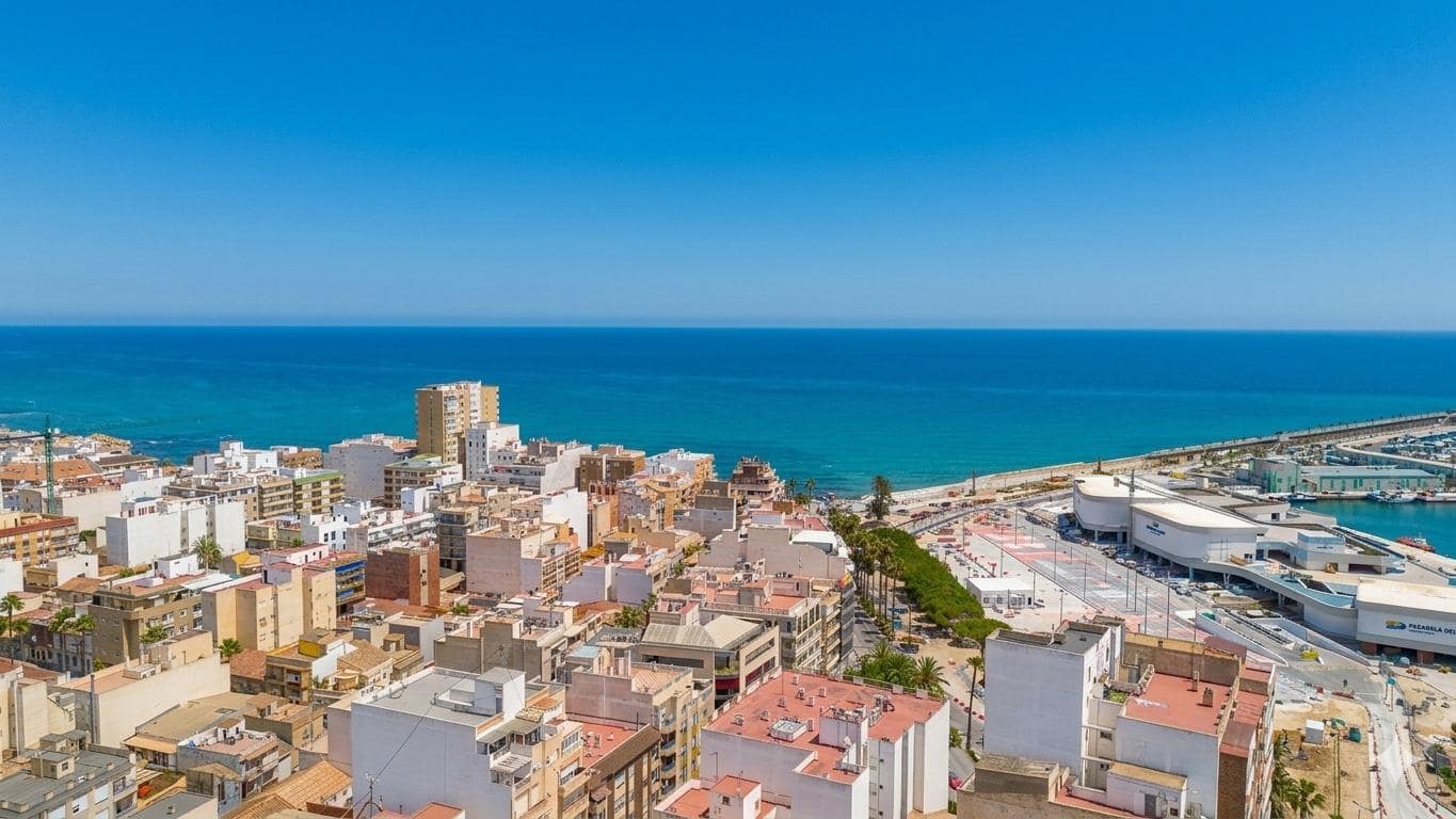 3 slaapkamer Appartement te koop in Torrevieja - € 149.000 (Ref: 9866346)