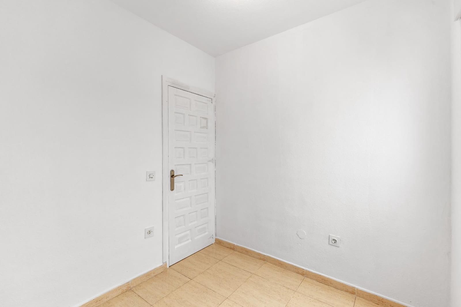 3 slaapkamer Appartement te koop in Torrevieja - € 149.000 (Ref: 9866346)