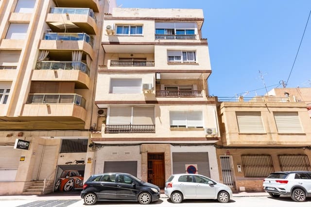 3 slaapkamer Appartement te koop in Puerto Deportivo, Torrevieja - € 149.000 (Ref: 9866346)