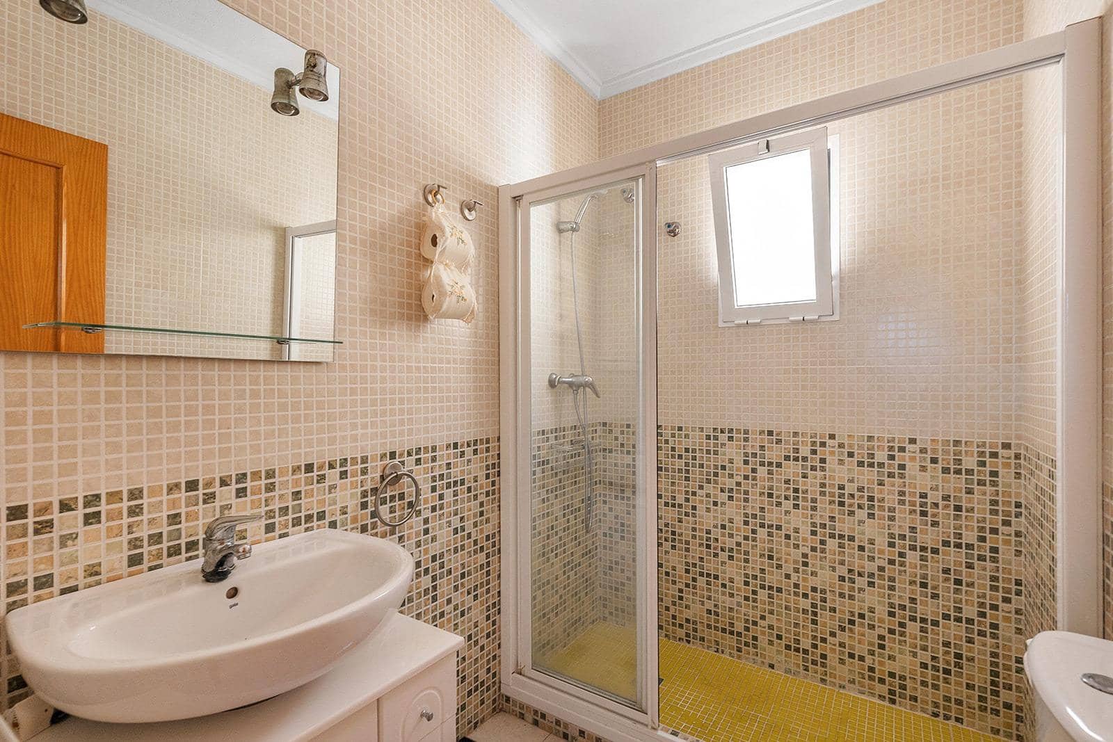 3 chambre Penthouse à vendre à Torrevieja avec piscine - 213 500 € (Ref: 9872864)