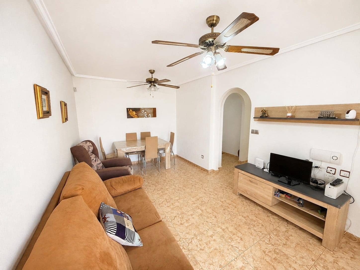 3 soverom Penthouse til salgs i Torrevieja med svømmebasseng - € 199 900 (Ref: 9895674)