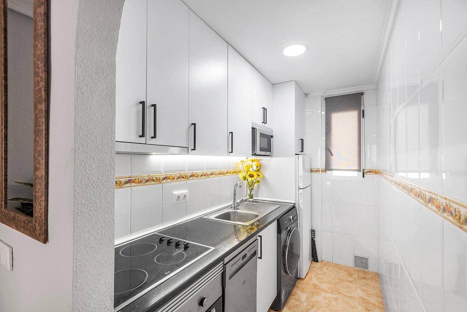 2 sypialnia Apartament na sprzedaż w Torrevieja z basenem - 143 000 € (Ref: 9950902)