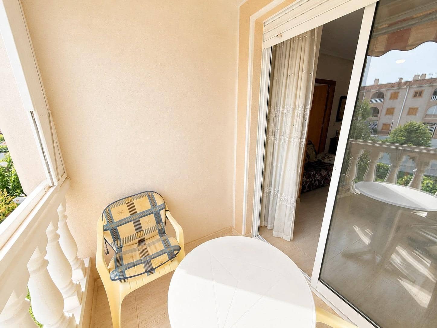 1 soverom Leilighet til salgs i Torrevieja med svømmebasseng - € 103 000 (Ref: 9969136)