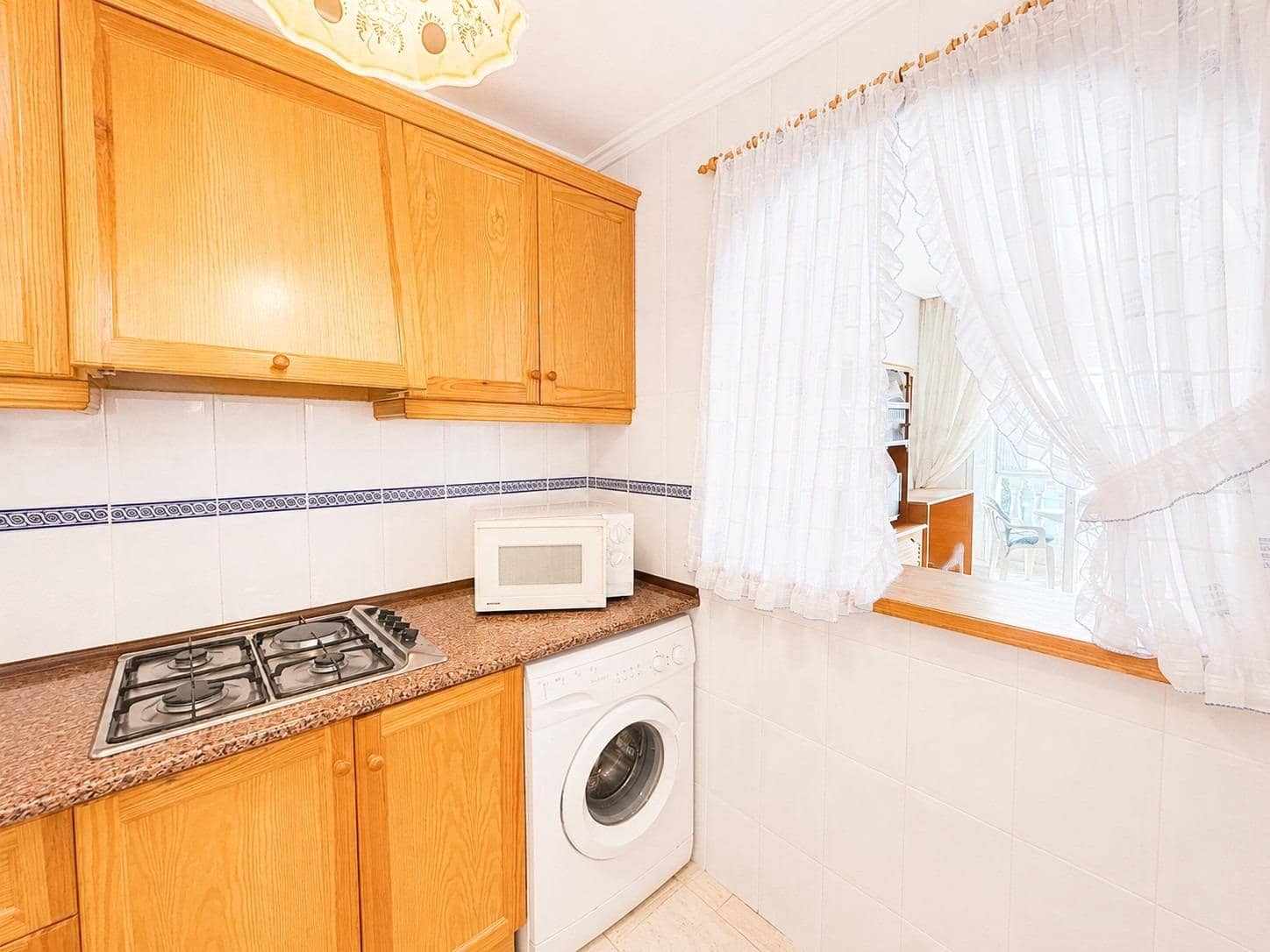 1 soverom Leilighet til salgs i Torrevieja med svømmebasseng - € 103 000 (Ref: 9969136)