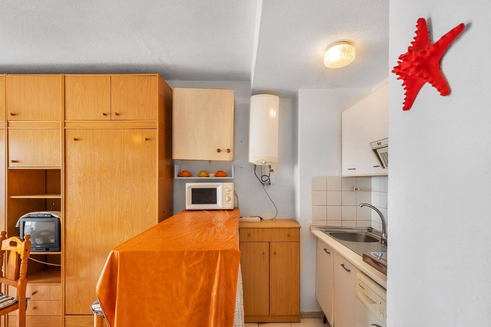 1 makuuhuone Huoneisto myytävänä paikassa Guardamar del Segura mukana 
autotalli - 102 260 € (Ref: 9981729)