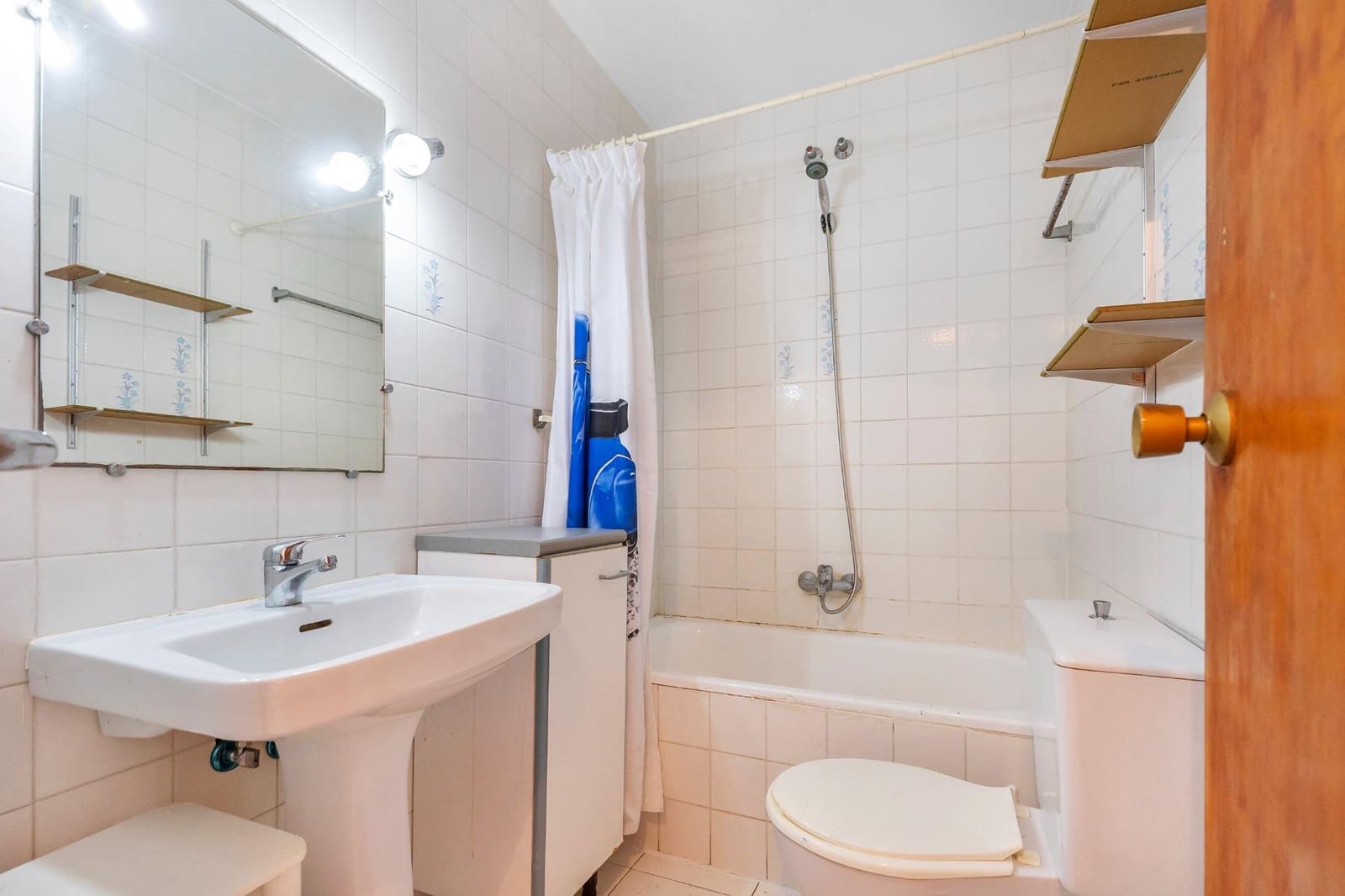 1 makuuhuone Huoneisto myytävänä paikassa Guardamar del Segura mukana 
autotalli - 102 260 € (Ref: 9981729)