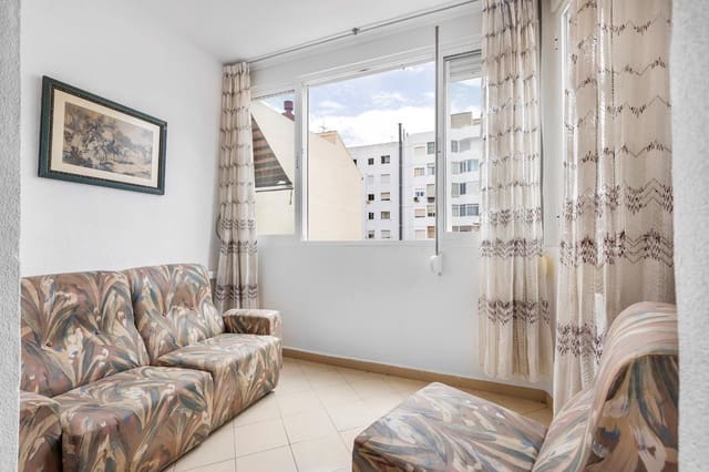 1 soveværelse Lejlighed til salg i Zona Pueblo, Guardamar del Segura med garage - € 102.260 (Ref: 9981729)