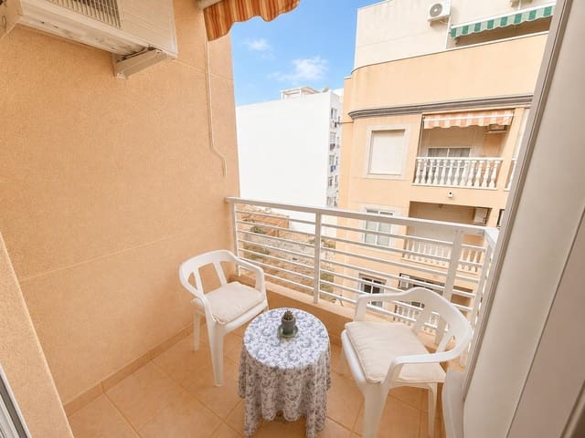 2 soveværelse Lejlighed til salg i Antonio Machado, Torrevieja med swimmingpool - € 135.000 (Ref: 9990126)