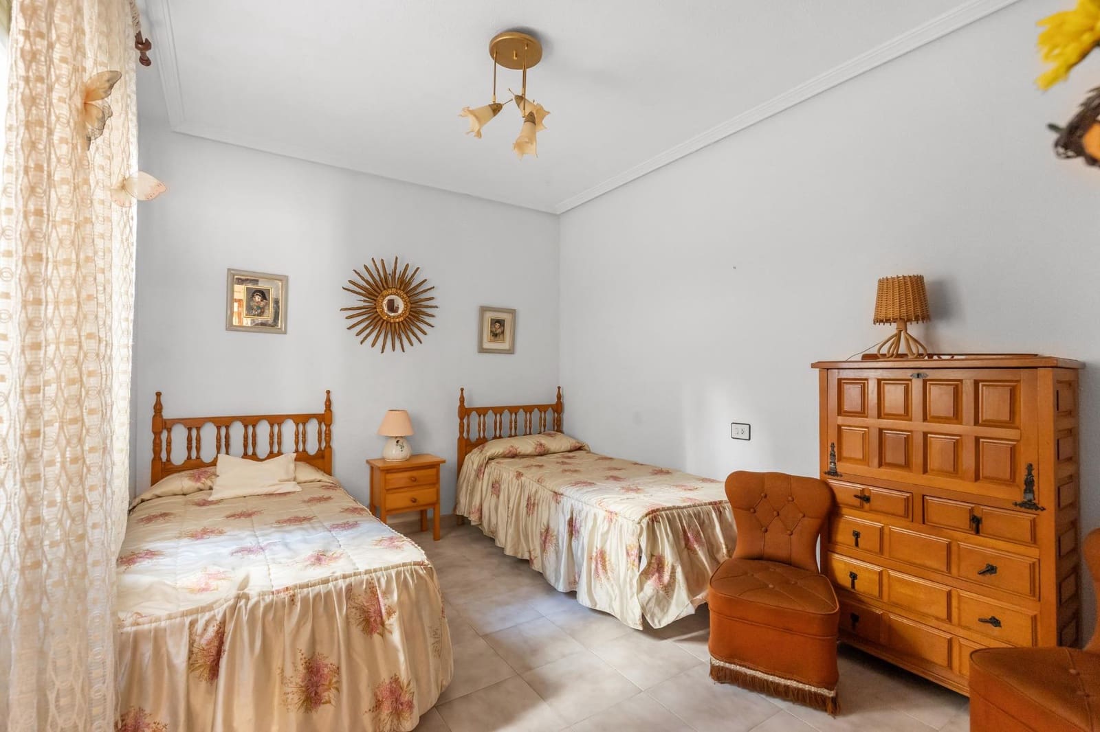2 soverom Leilighet til salgs i Torrevieja - € 129 900 (Ref: 9999502)
