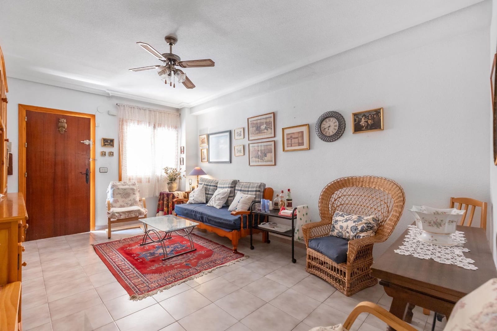 2 soverom Leilighet til salgs i Torrevieja - € 129 900 (Ref: 9999502)