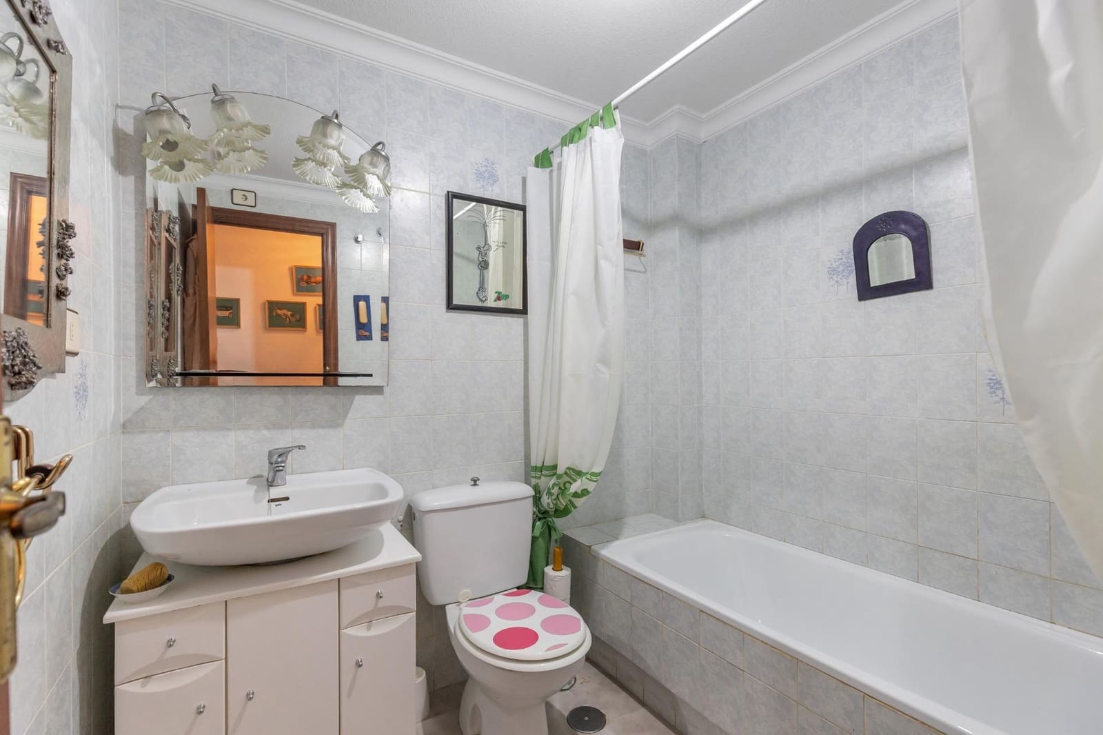 2 soverom Leilighet til salgs i Torrevieja - € 129 900 (Ref: 9999502)