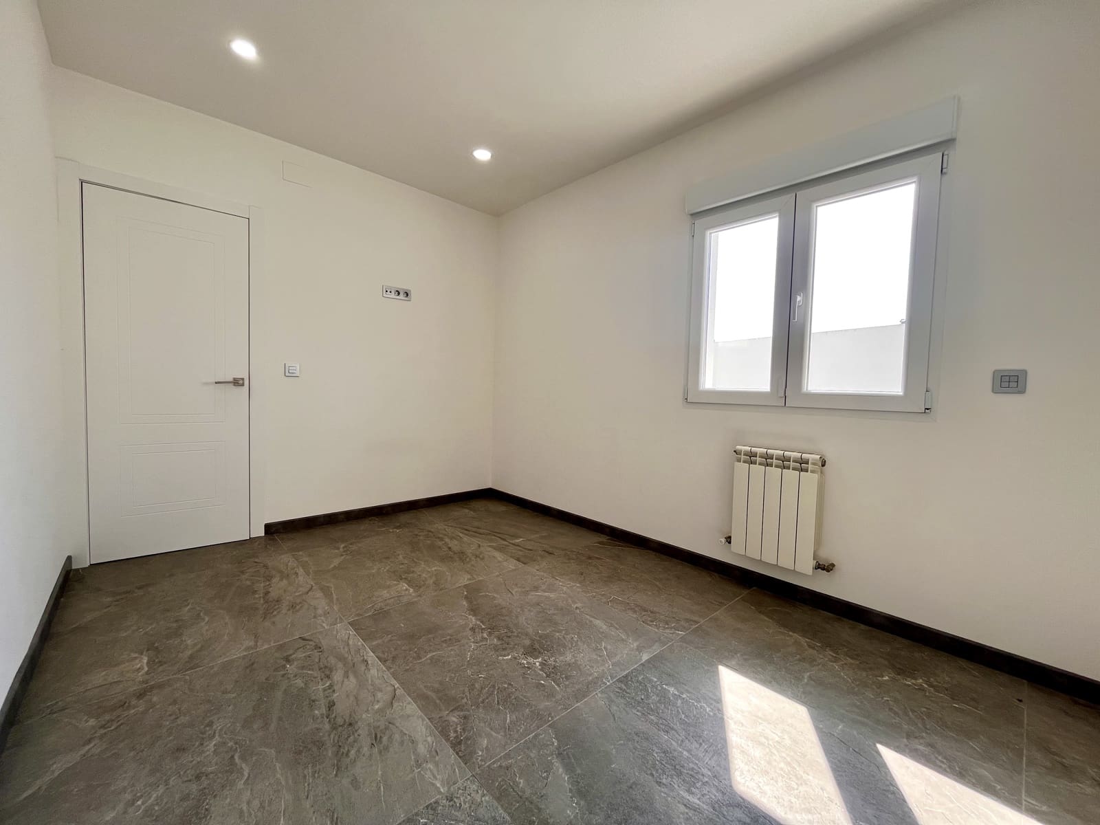 Chalet de 6 habitaciones en Los Balcones en venta - 1.050.000 € (Ref: 10011407)