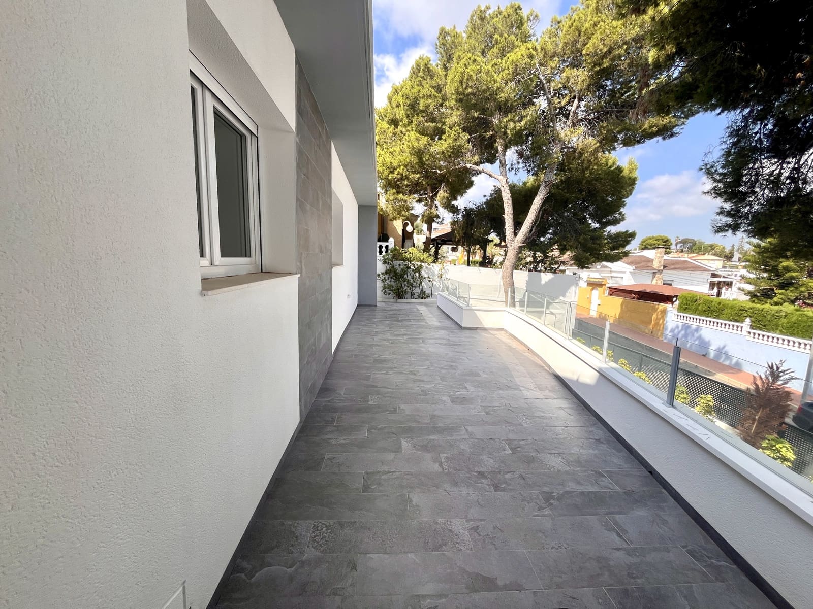Chalet de 6 habitaciones en Los Balcones en venta - 1.050.000 € (Ref: 10011407)