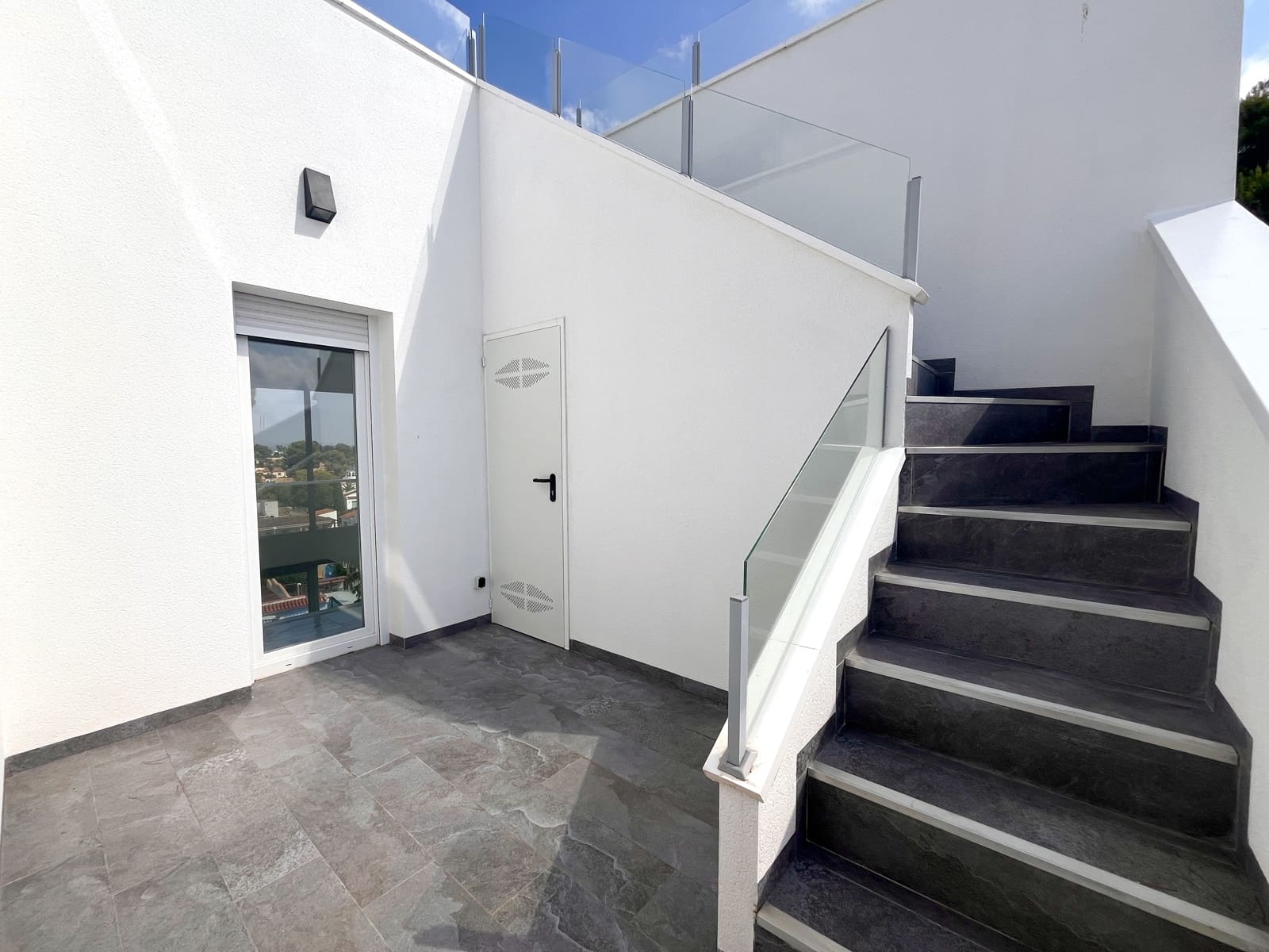 Chalet de 6 habitaciones en Los Balcones en venta - 1.050.000 € (Ref: 10011407)