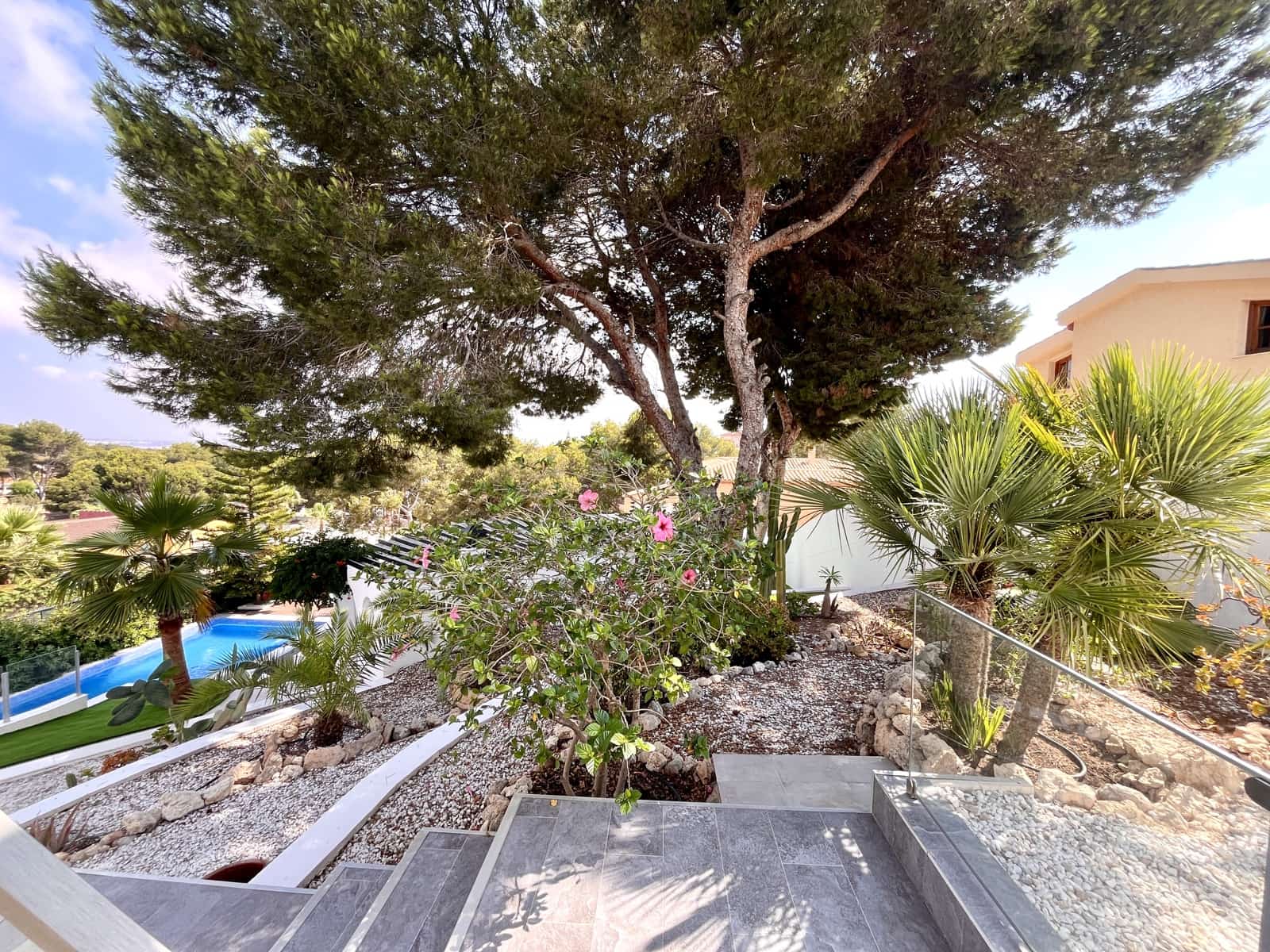 Chalet de 6 habitaciones en Los Balcones en venta - 1.050.000 € (Ref: 10011407)