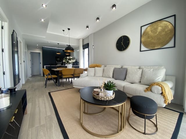 3 bedroom Apartment for sale in Punta Prima, Orihuela - € 425,000 (Ref: 10011409)