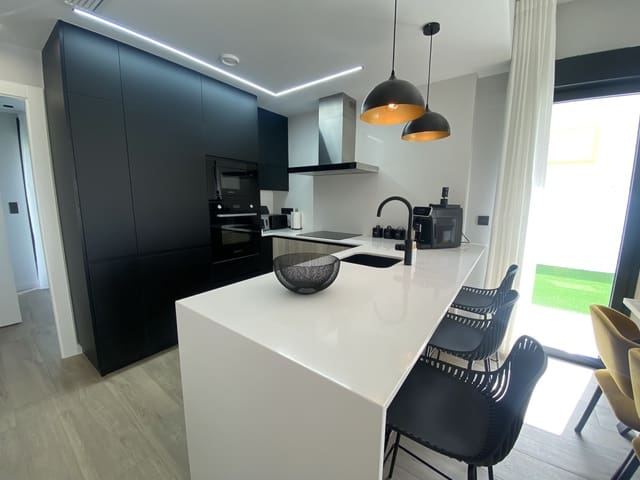 3 bedroom Apartment for sale in Punta Prima, Orihuela - € 425,000 (Ref: 10011409)