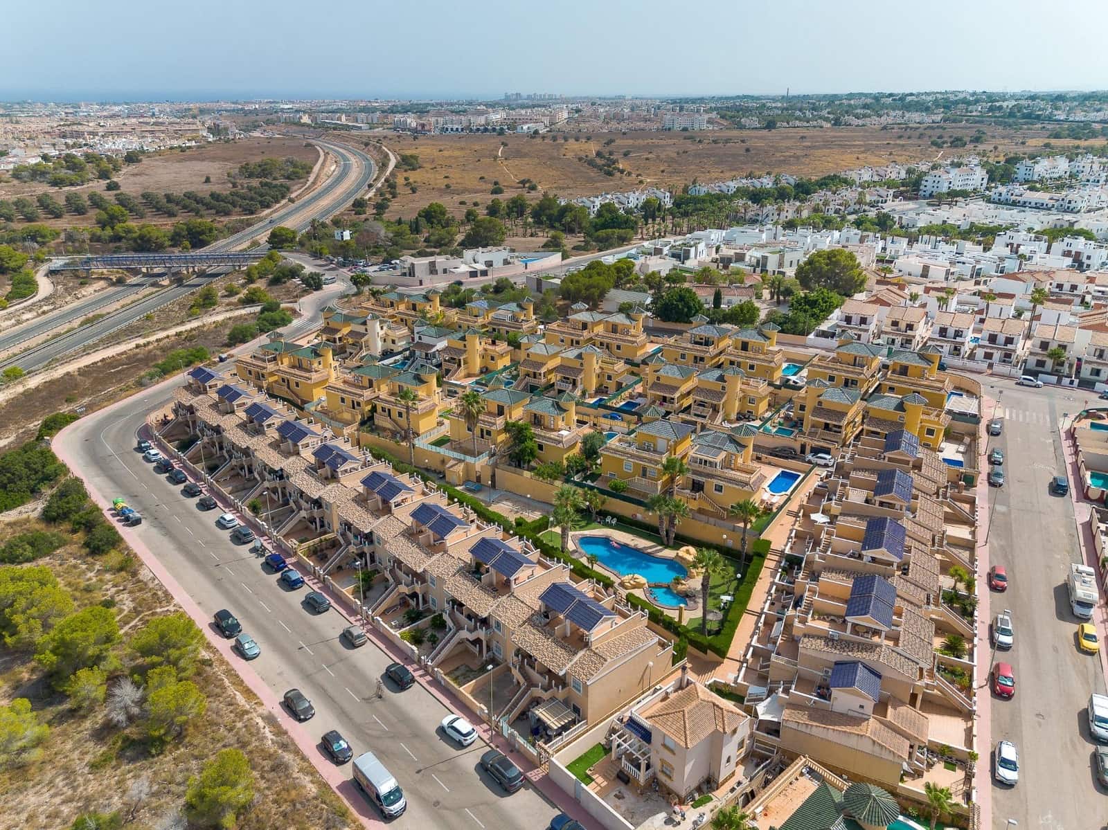 2 sypialnia Bungalow na sprzedaż w Orihuela Costa - 169 900 € (Ref: 10019632)