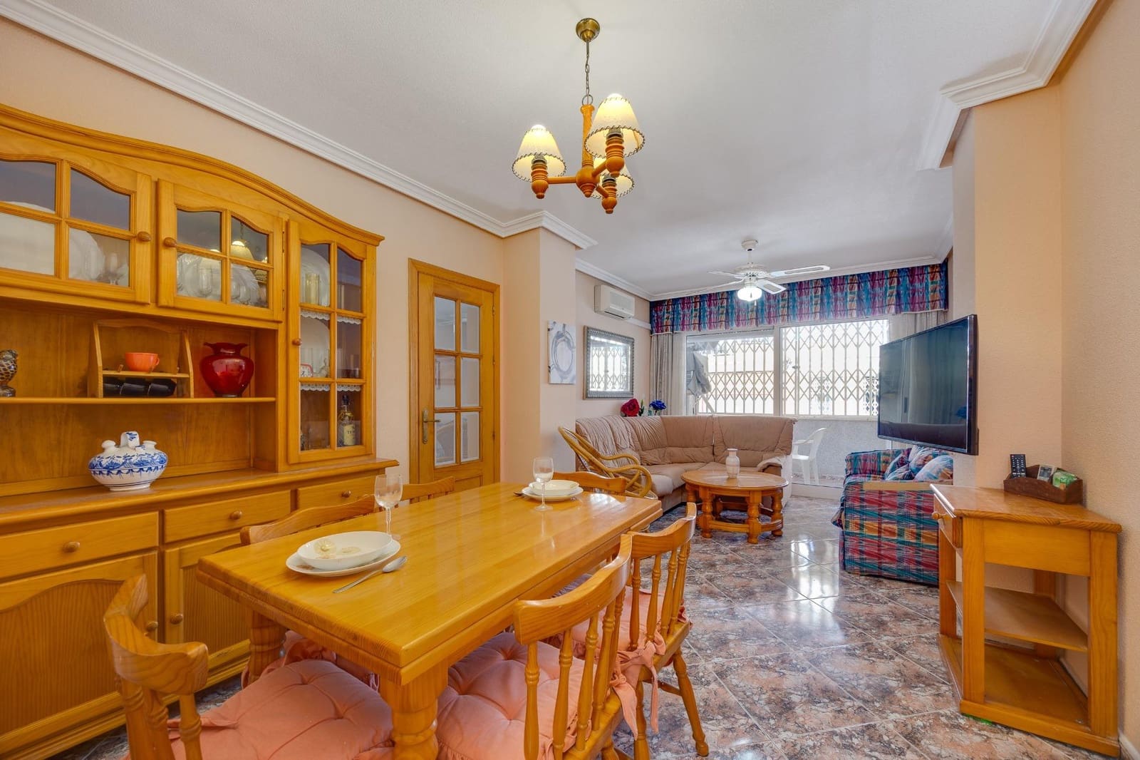 2 Zimmer Apartment zu verkaufen in Torrevieja - 149.900 € (Ref: 10019633)