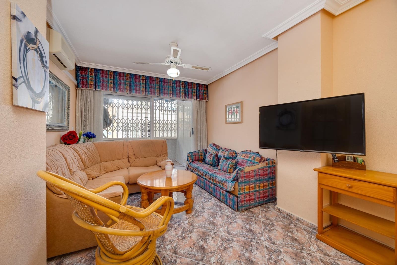 2 Zimmer Apartment zu verkaufen in Torrevieja - 149.900 € (Ref: 10019633)