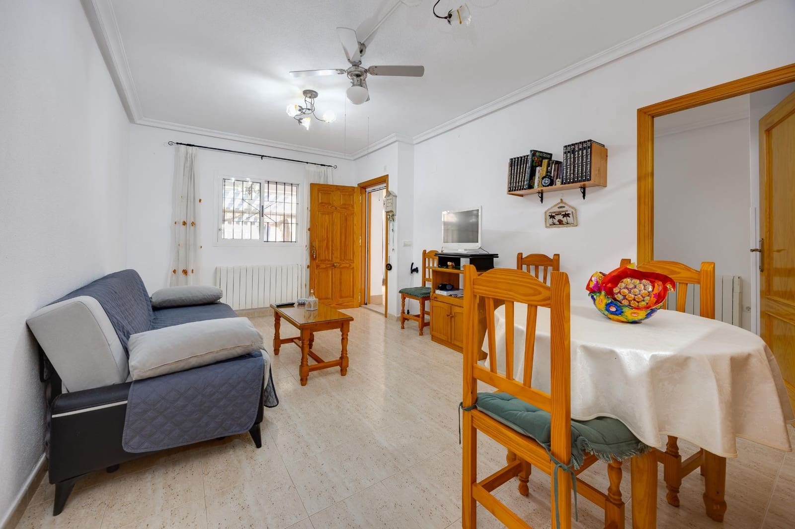 2 slaapkamer Bungalow te koop in Orihuela Costa - € 184.900 (Ref: 10019635)