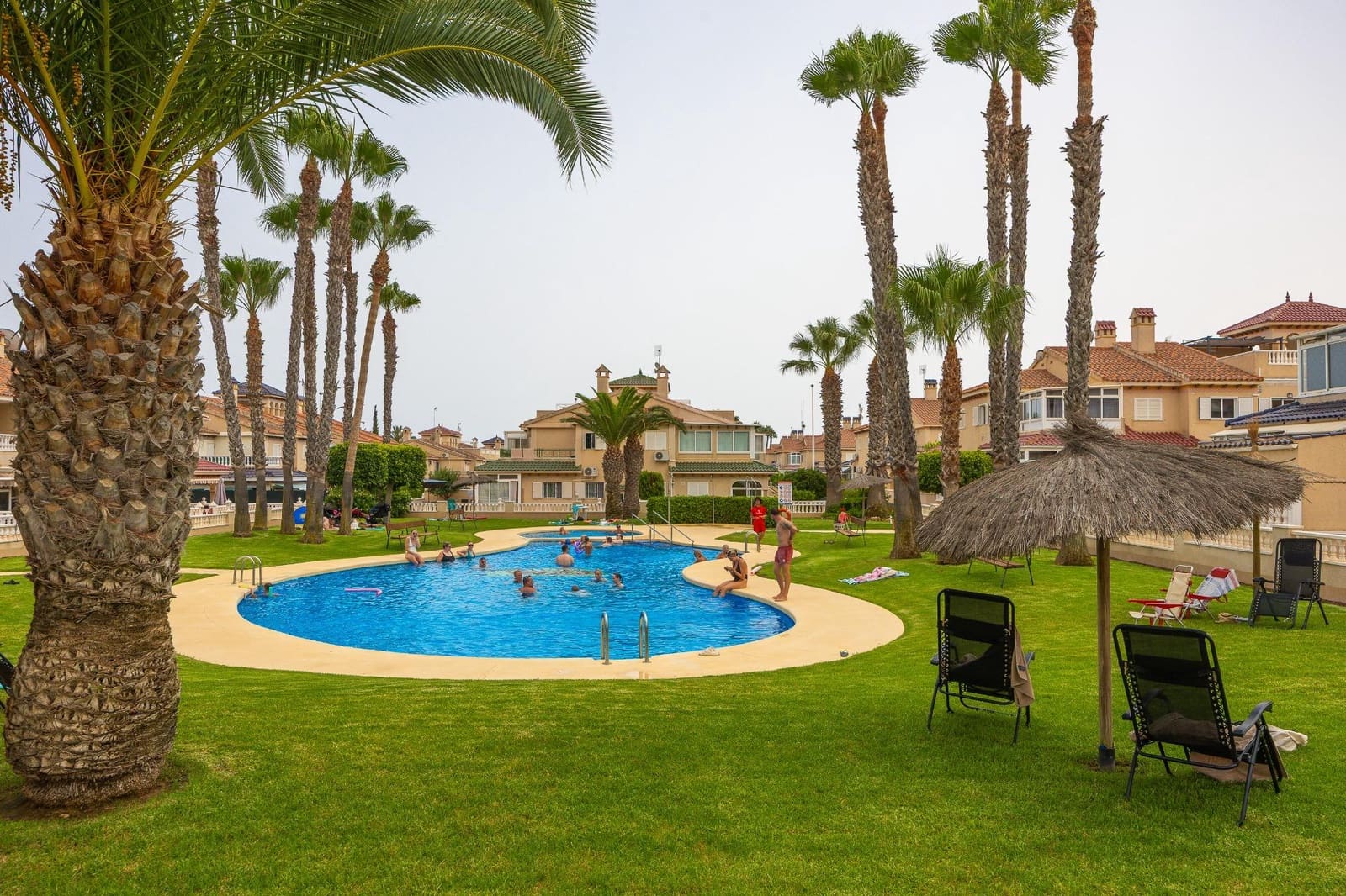 2 slaapkamer Bungalow te koop in Orihuela Costa - € 184.900 (Ref: 10019635)