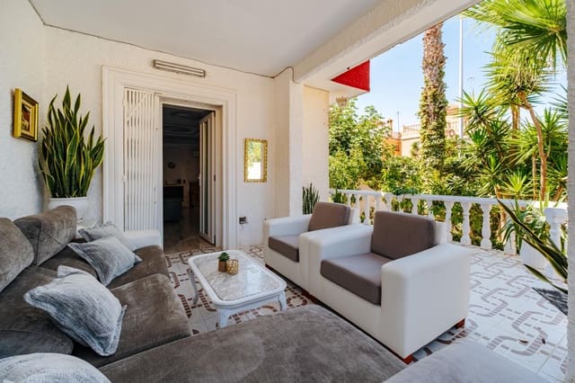 3 bedroom Villa for sale in Los Frutales, Torrevieja - € 850,000 (Ref: 10019638)
