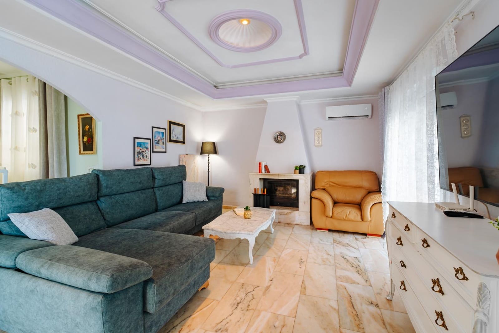 3 bedroom Villa for sale in Torrevieja - € 850,000 (Ref: 10019638)