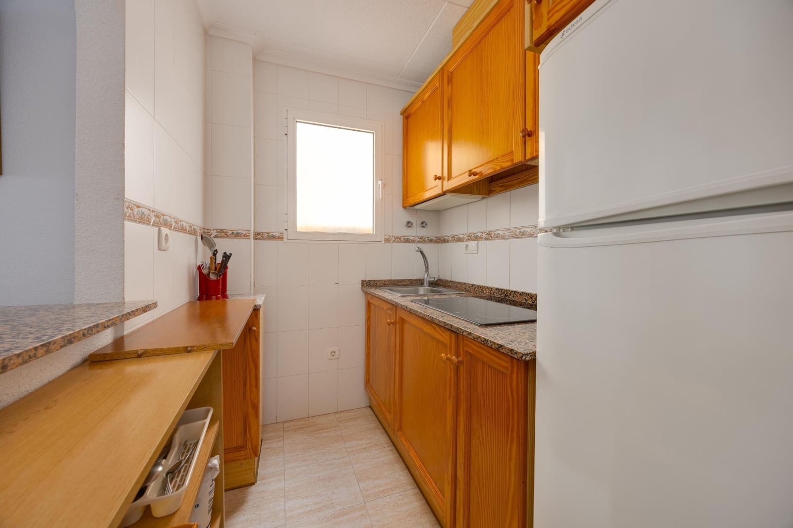 2 Zimmer Apartment zu verkaufen in Torrevieja - 140.000 € (Ref: 10019640)