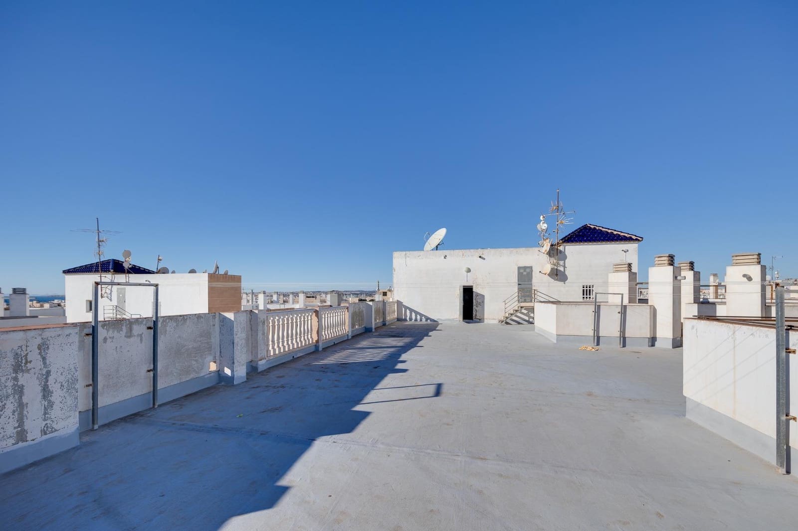 2 Zimmer Apartment zu verkaufen in Torrevieja - 140.000 € (Ref: 10019640)