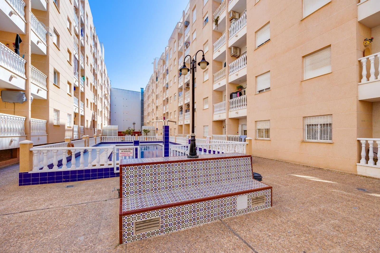 2 Zimmer Apartment zu verkaufen in Torrevieja - 140.000 € (Ref: 10019640)