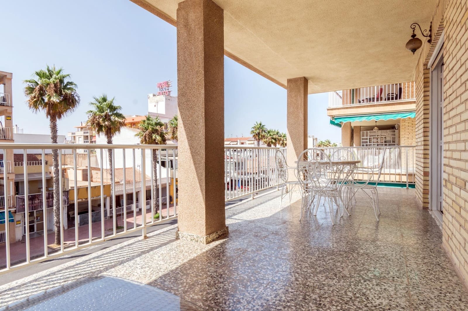 3 Zimmer Apartment zu verkaufen in Torrevieja - 250.000 € (Ref: 10019646)